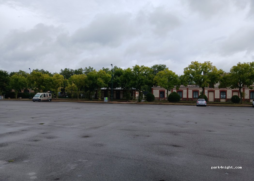 (56800) Ploërmel - 5 Boulevard des Trente — foto 5