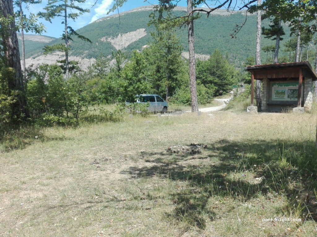 (05140) Aspres-sur-Buëch - Dessus Vière — foto