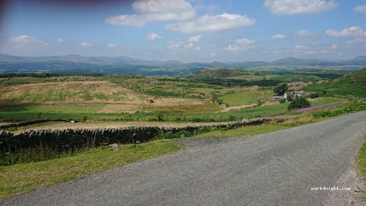 (LA17 7XS) Ulverston - Unnamed Road — foto 3