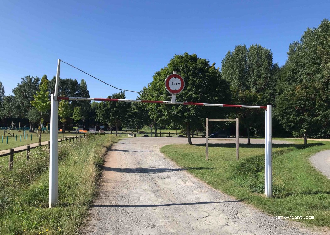 (86360) Chasseneuil-du-Poitou - Chemin de l'Ormeau — foto 3