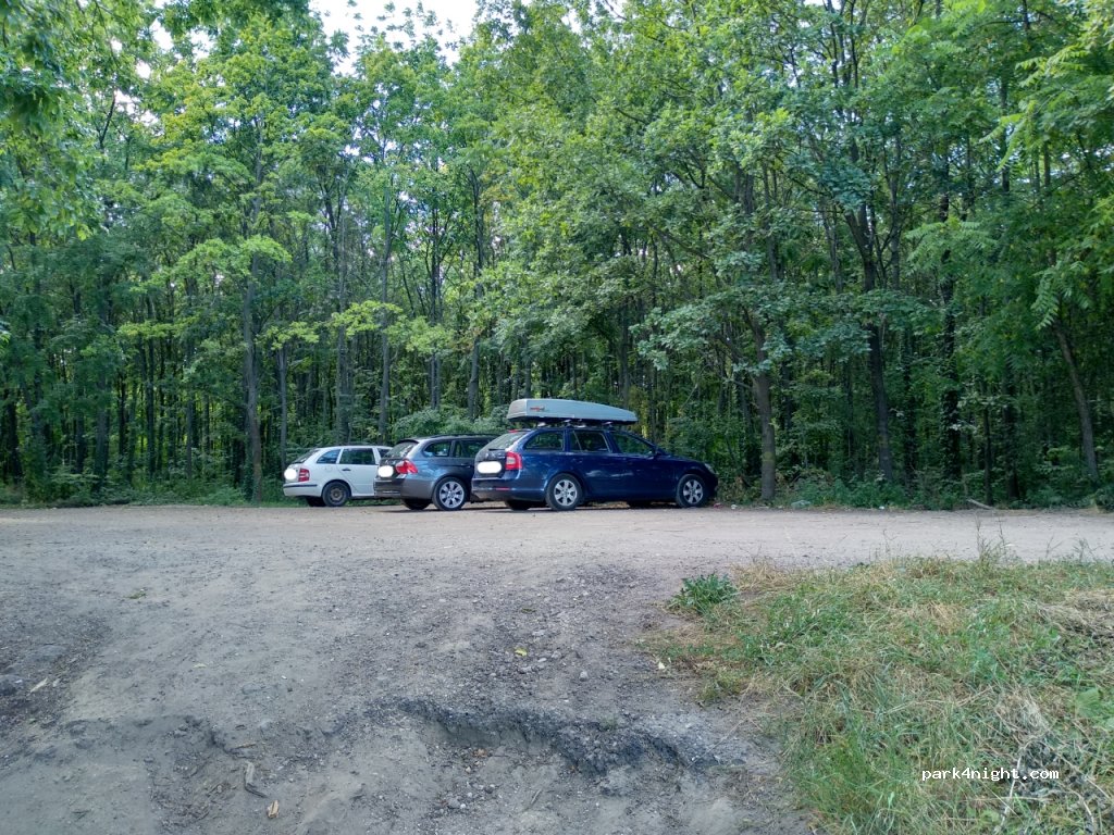 (2426) Baracs - 2 Juhász völgy — foto