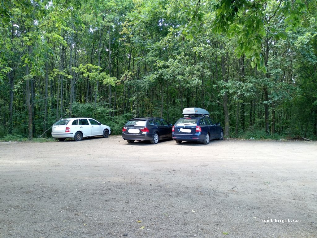 (2426) Baracs - 2 Juhász völgy — foto 2