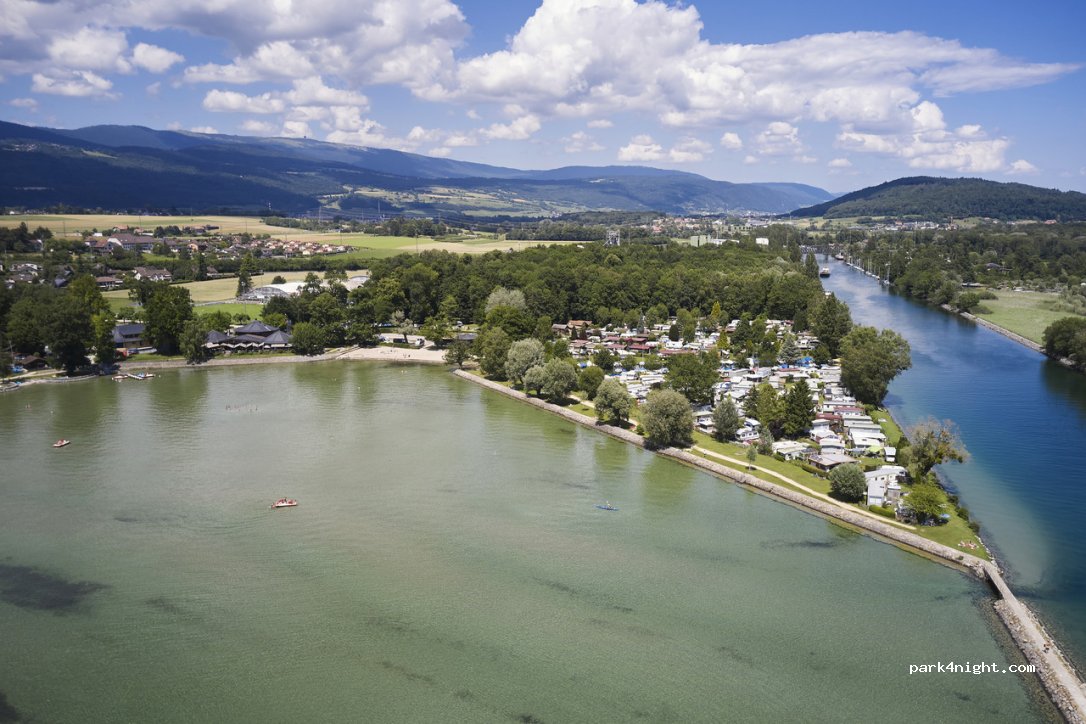 TCS Camping La Tène Neuenburgersee — foto