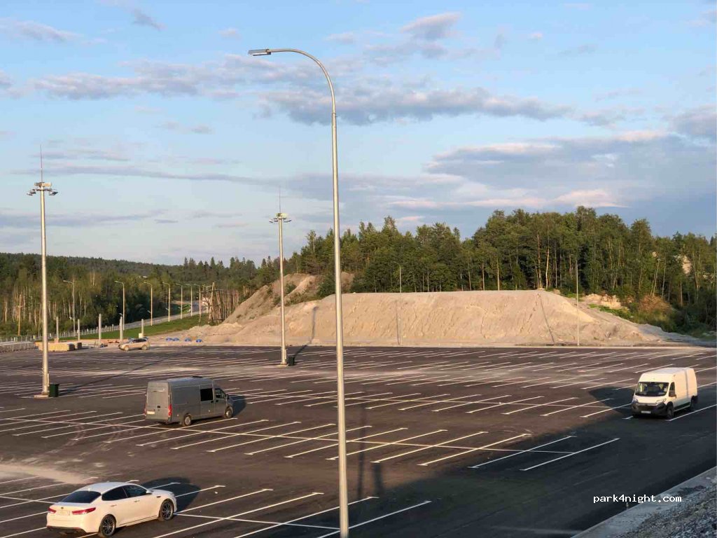 (186759) Ruskeala - Unnamed Road — foto