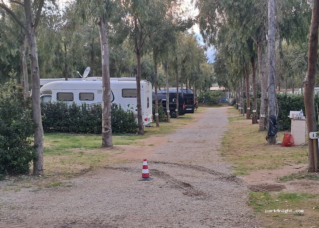 Sosta Camping Torre di Bari Sardo — foto 5