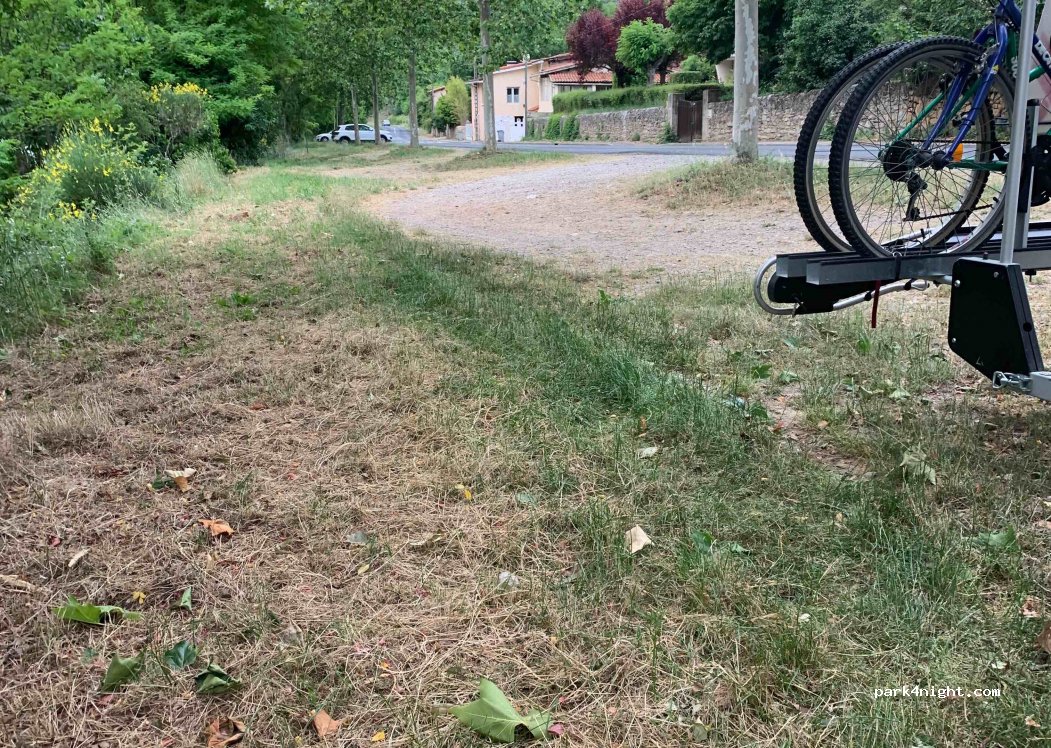 (12100) Millau - 480 Rue de Peyre — foto