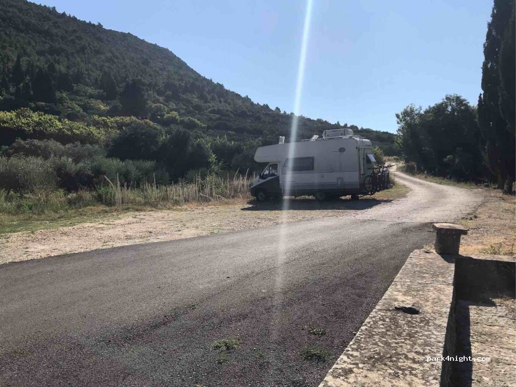 (20356) Slivno Ravno - Unnamed road — foto