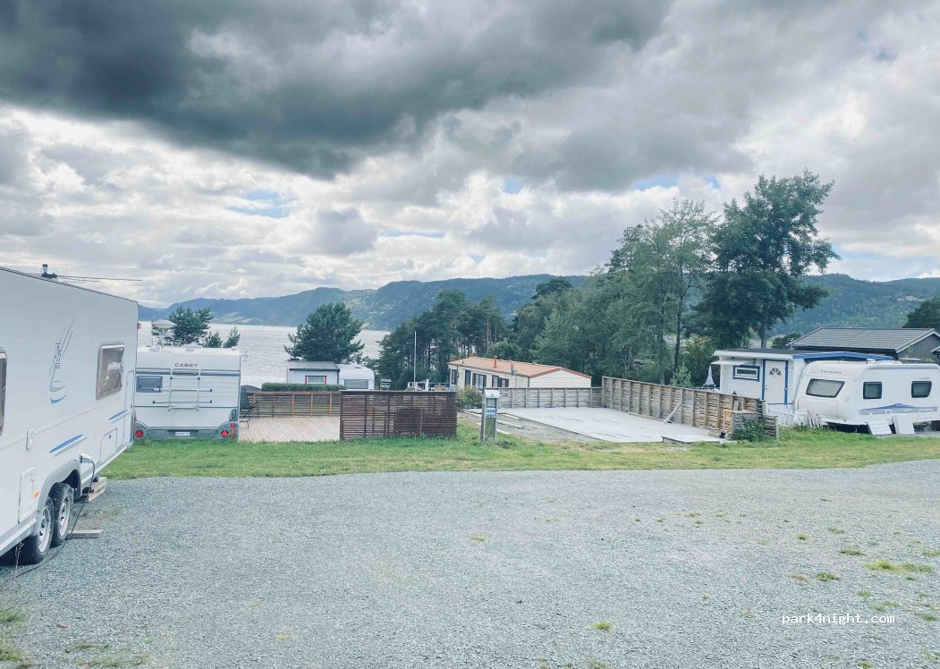 Tråsåvika Camping — foto