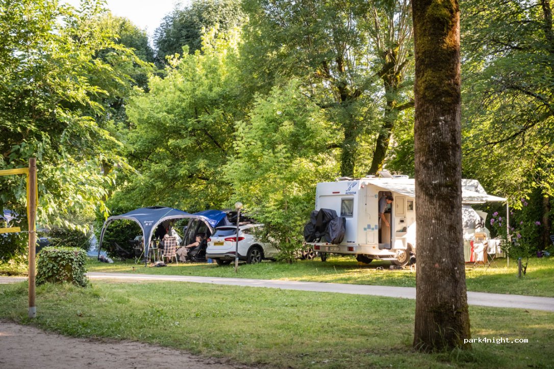 Camping Huttopia Beaulieu sur Dordogne — foto 5