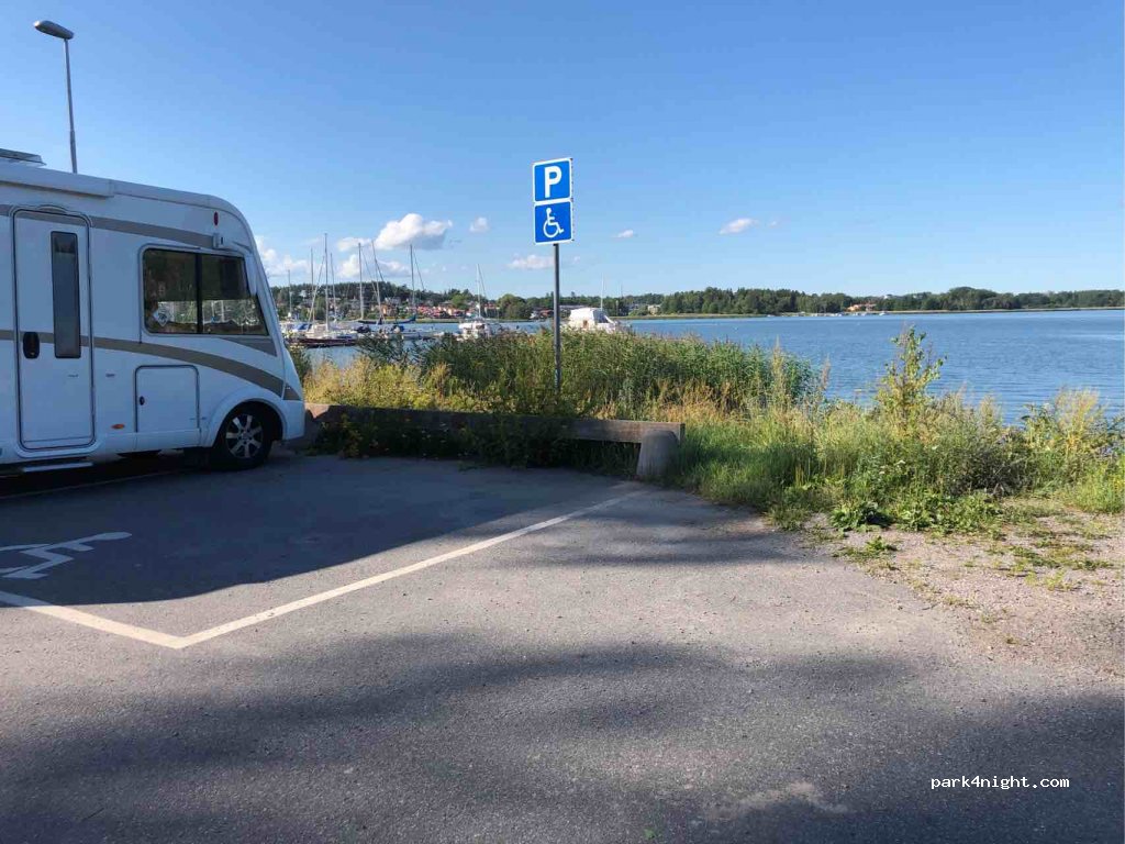 (761 40) Norrtälje - 2 Villagatan — foto