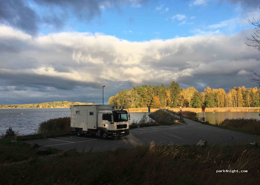 (761 40) Norrtälje - 2 Villagatan — foto 2