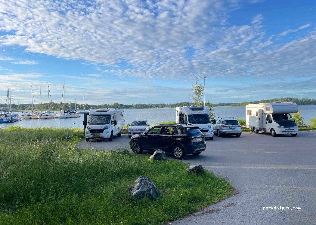 (761 40) Norrtälje - 2 Villagatan — foto 4