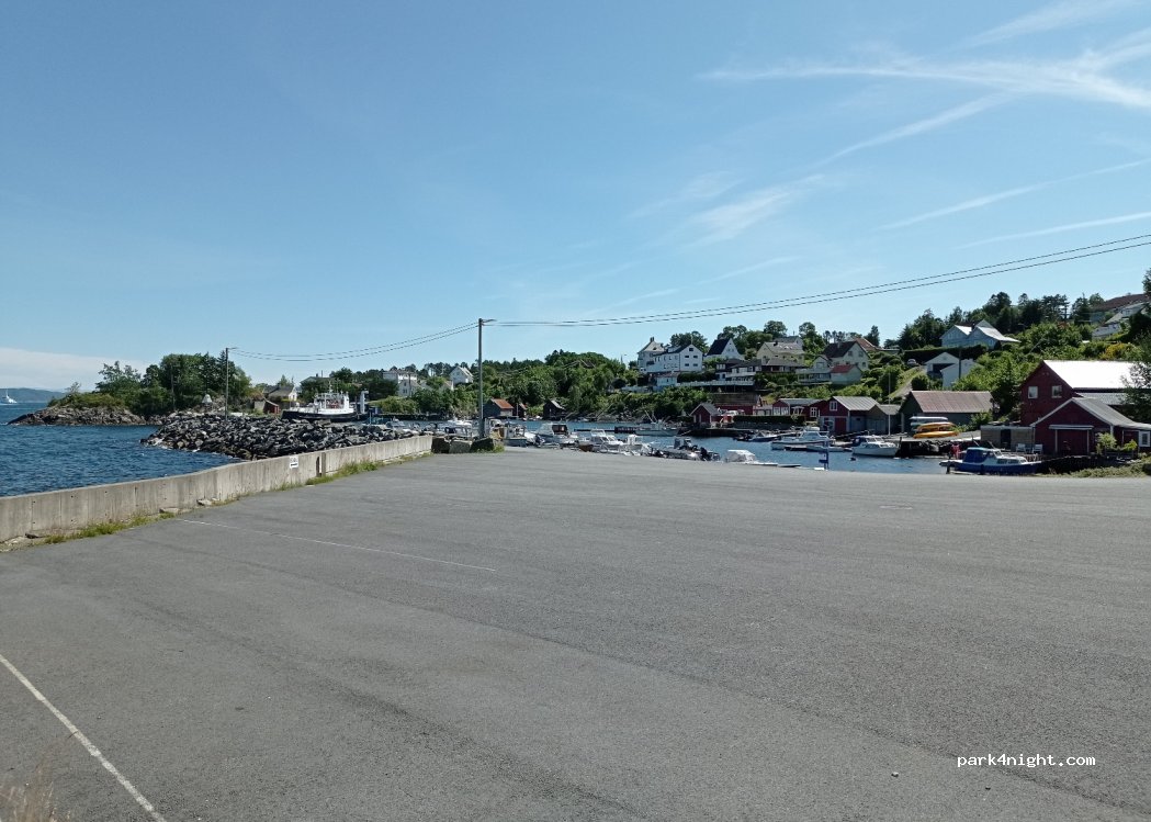 (5378) Klokkarvik - 8 Sekundær Fylkesveg 198 — foto