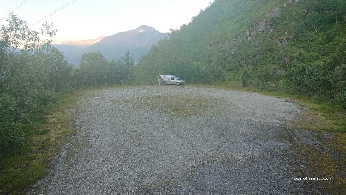 (6470) Vistdal - Primær Fylkesveg 660 — foto