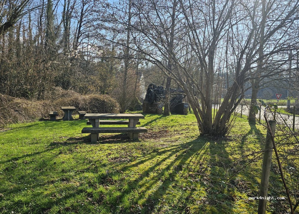 (59570) Hon-Hergies - 49 Rue Laurent Niogret — foto