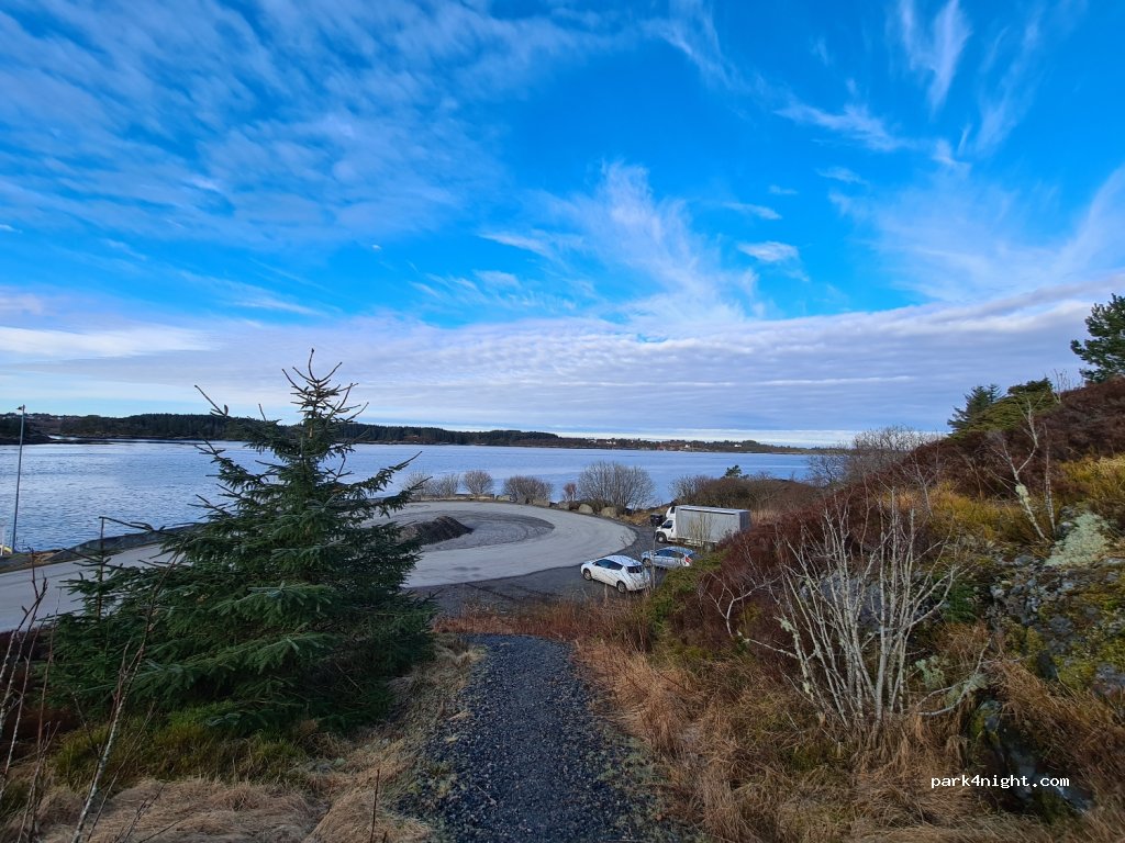 (5953) Fonnes - Unnamed Road — foto 2