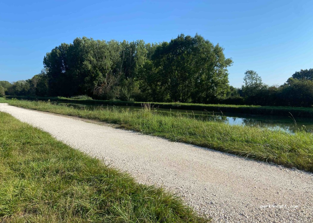 (45630) Beaulieu-sur-Loire - Chemin de la Fontaine — foto 3