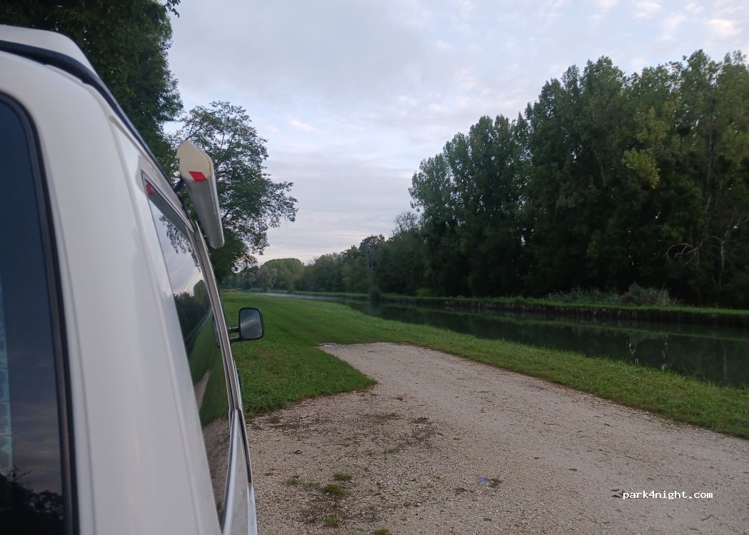 (45630) Beaulieu-sur-Loire - Chemin de la Fontaine — foto 5