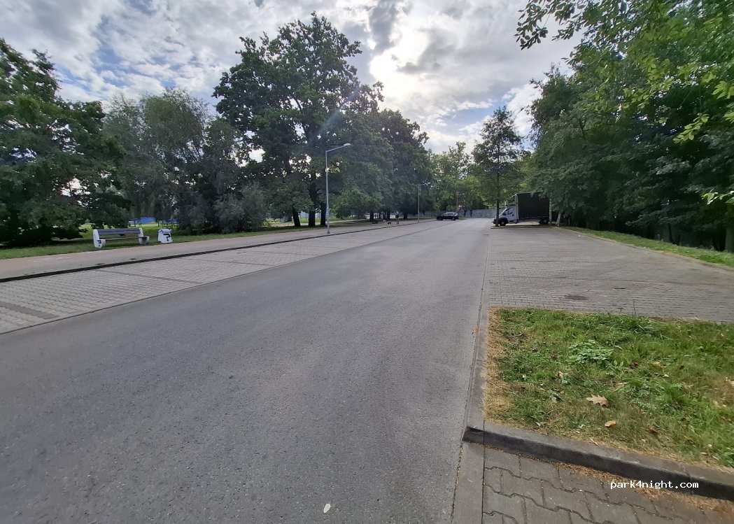(56-400) Oleśnica - 5 Brzozowa — foto 4
