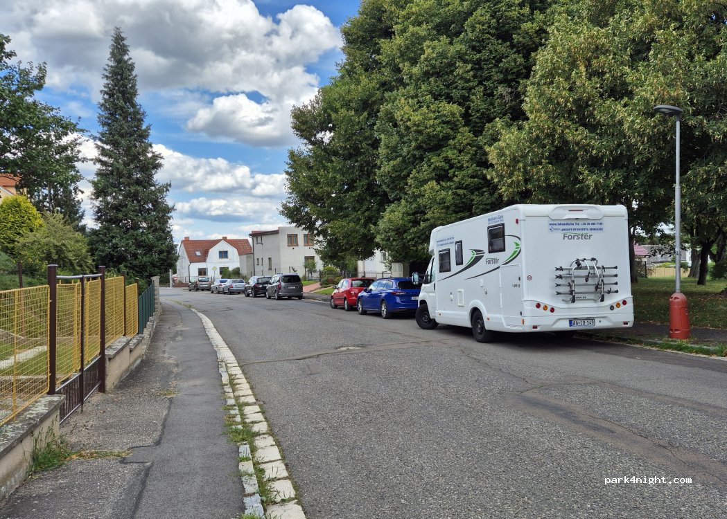 (284 03) Kutná Hora - Na Chmelnici — foto 3