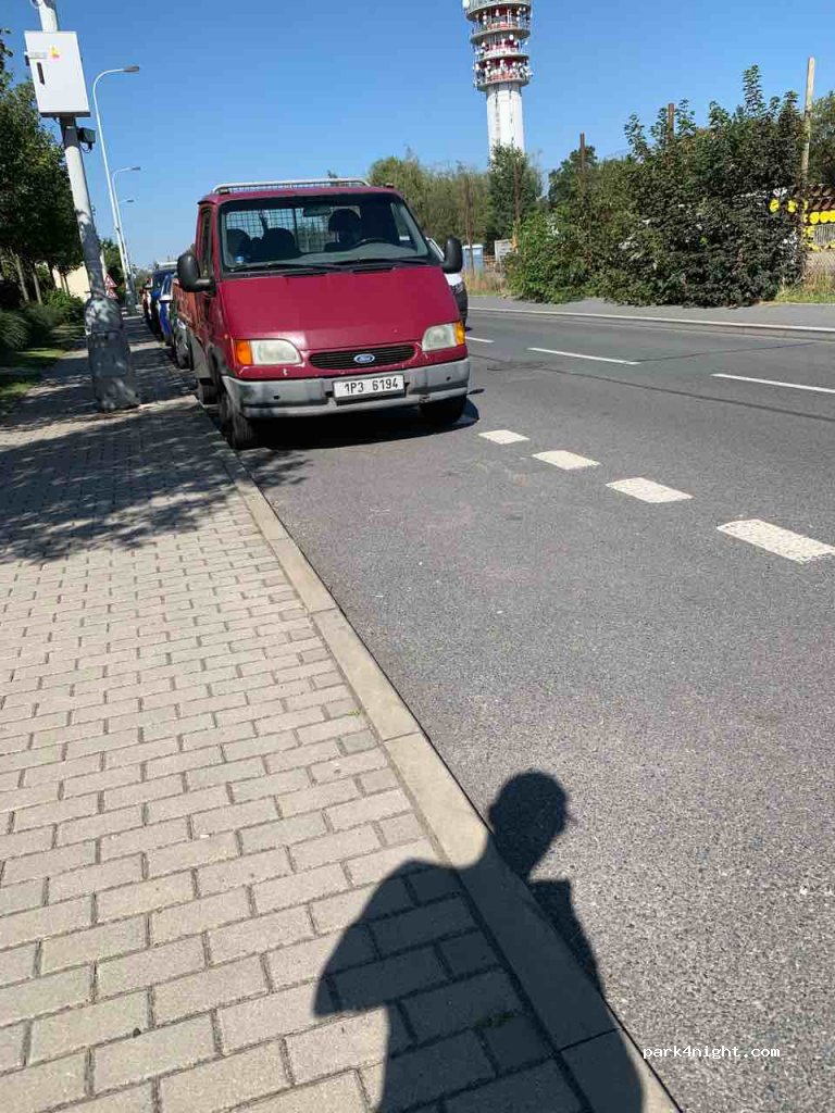 (169 00) Praha - 1C Atletická — foto