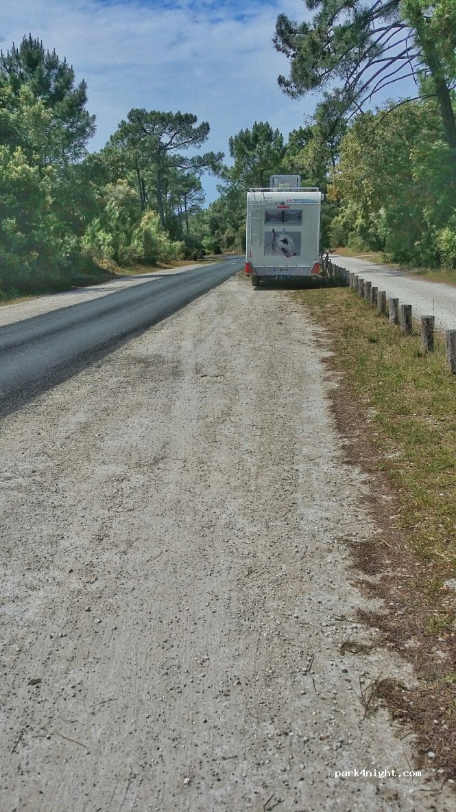 (17190) Saint-Georges-d'Oléron - Route des Saumonards — foto 2
