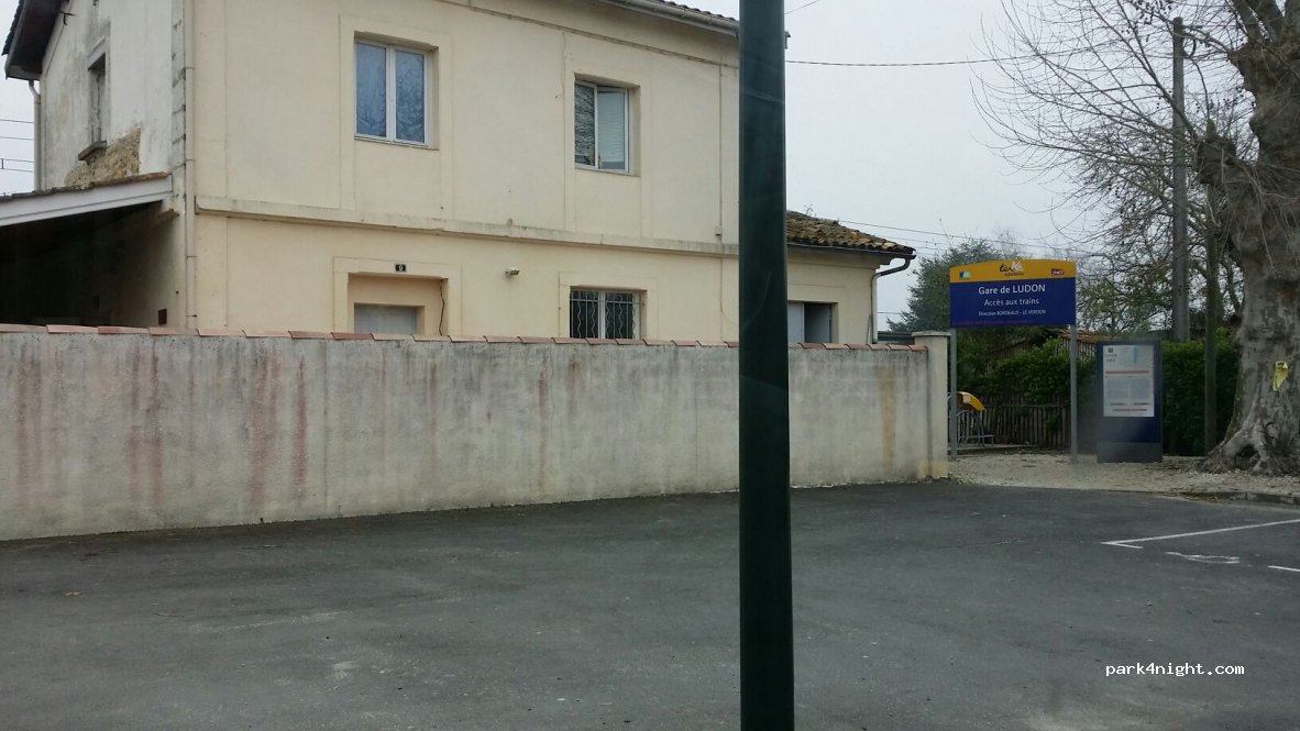 (33290) Ludon-Médoc - 11 Rue de la Gare — foto 2