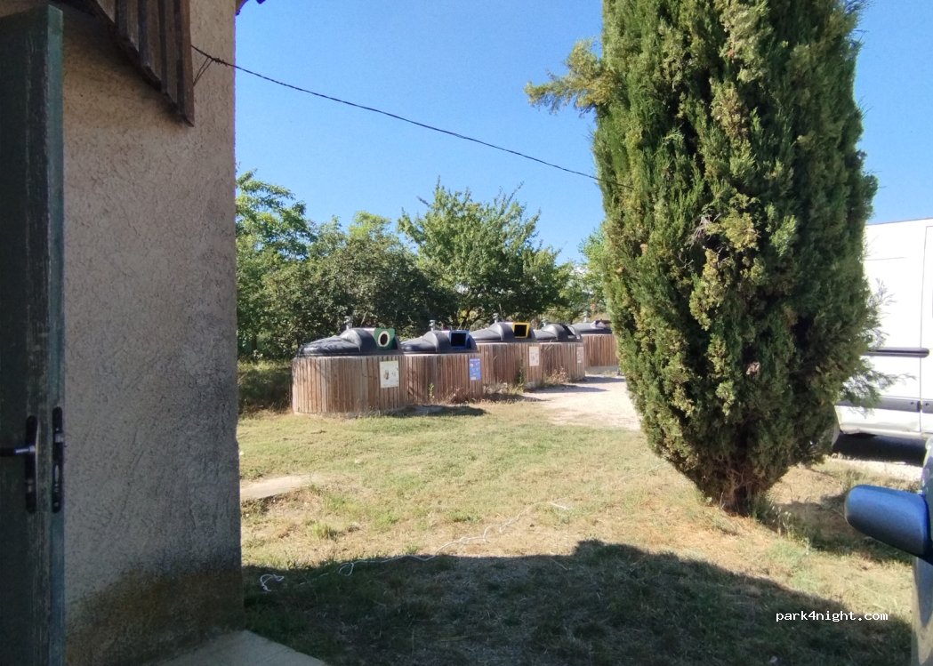(04150) Revest-des-Brousses - Les Bremonds — foto 3
