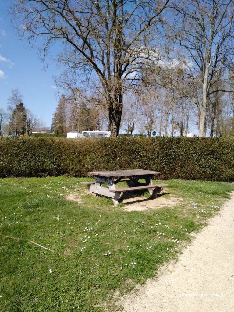 (08390) Le Chesne - Les Margots — foto