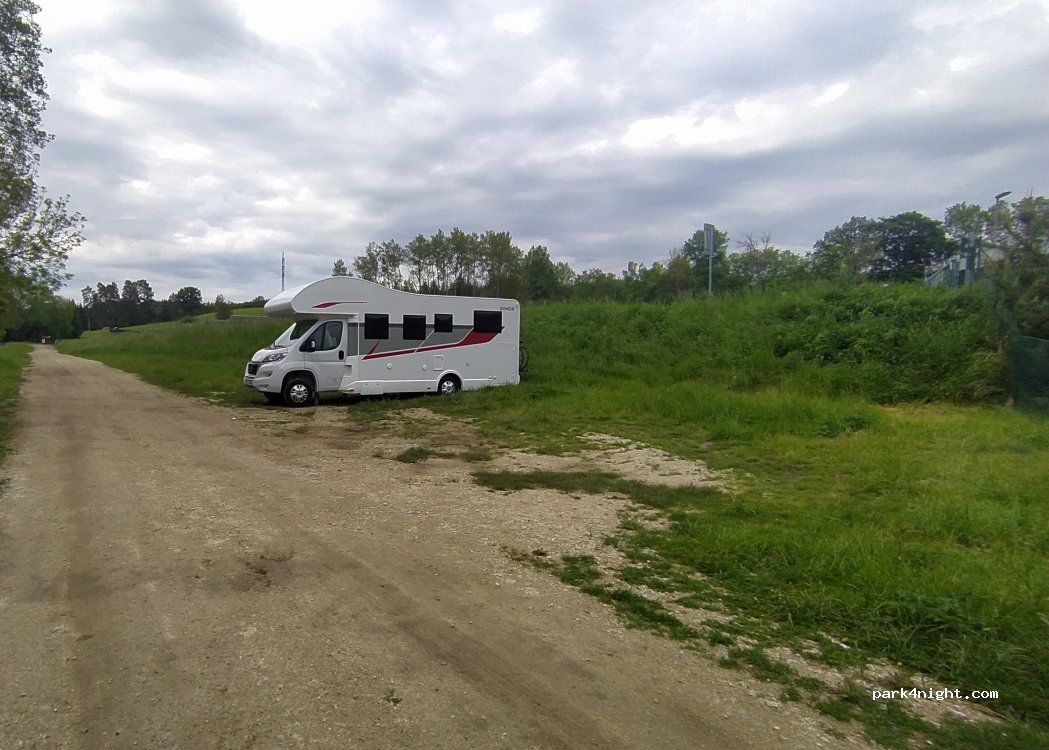(594 01) Velké Meziříčí - 95 Františkov — foto 5