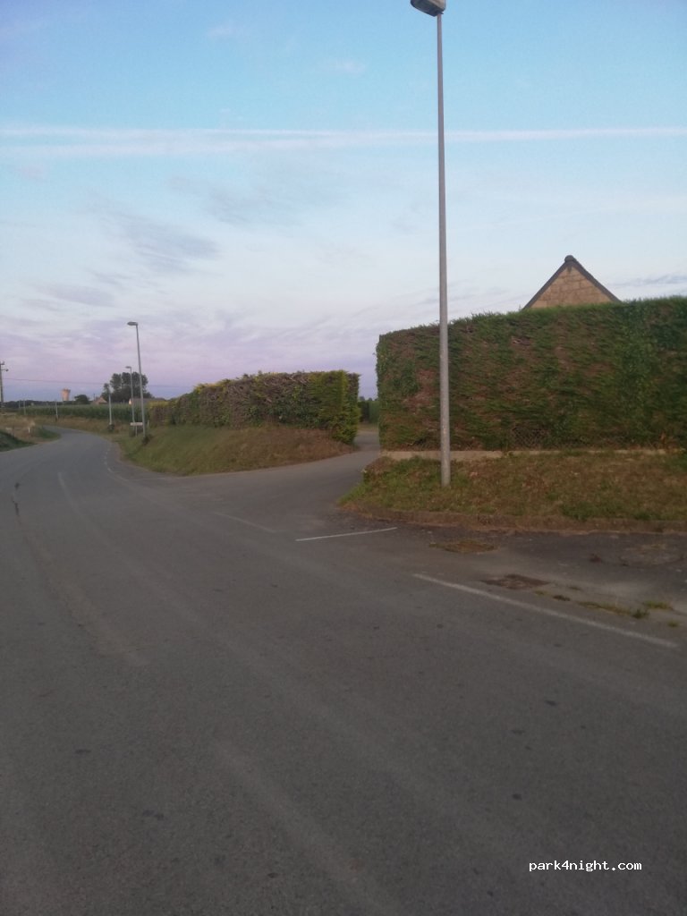 (22220) Trédarzec - 24 Ker Bolloch / Kermavarec — foto
