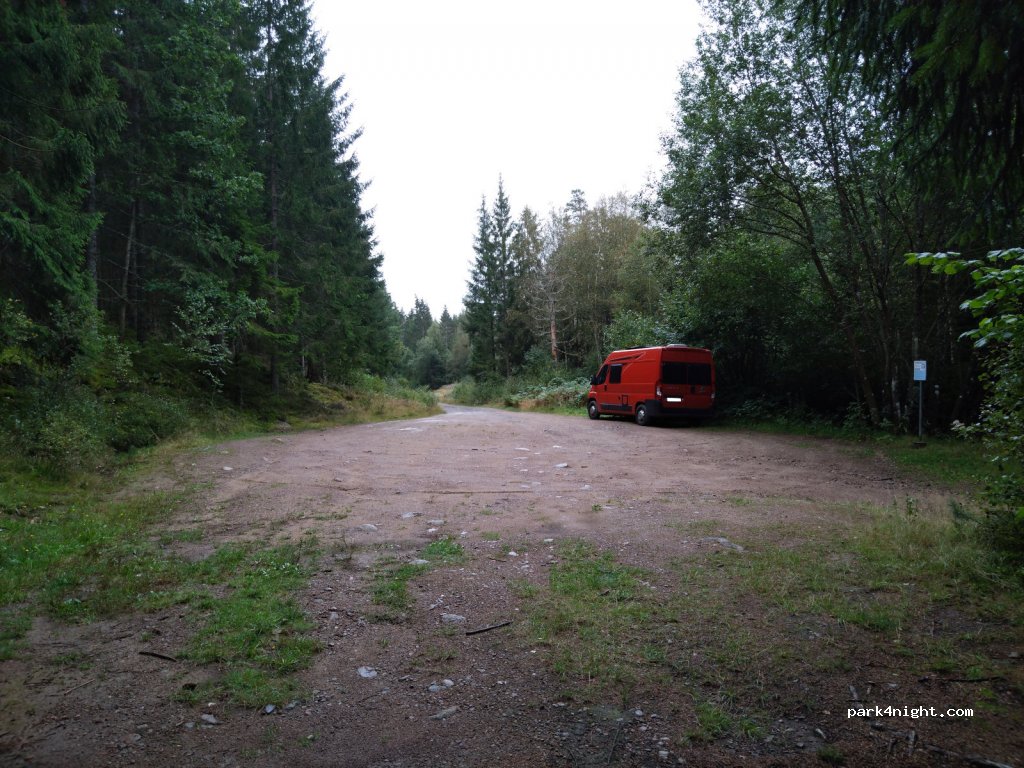 (511 41)  - Horndalsvägen — foto
