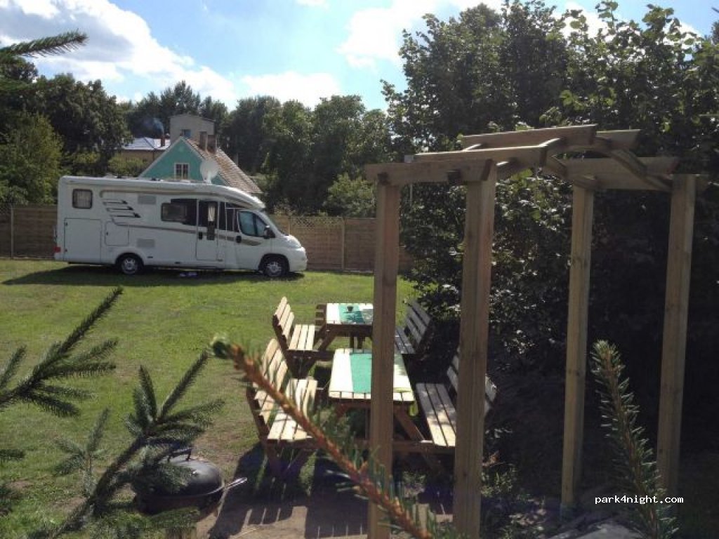 Mużakowska Agroturystyka LENA CamperPark — foto 2