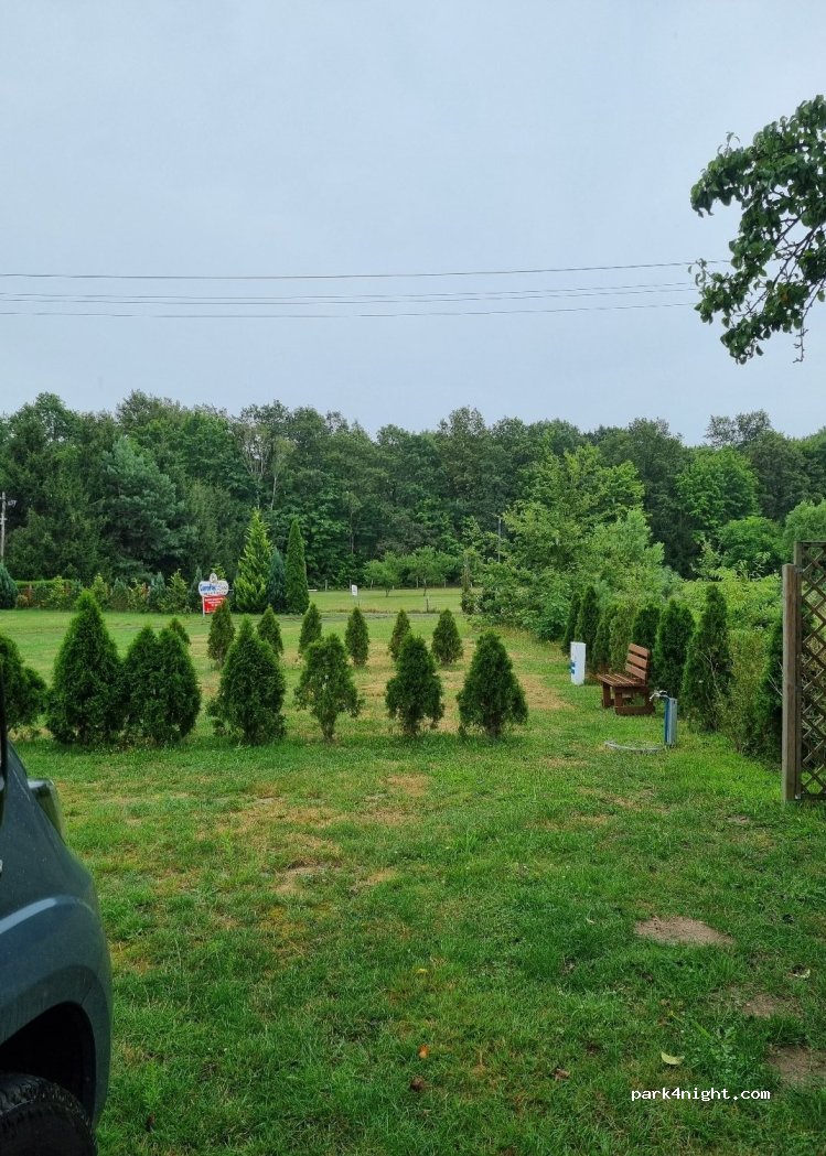 Mużakowska Agroturystyka LENA CamperPark — foto 3
