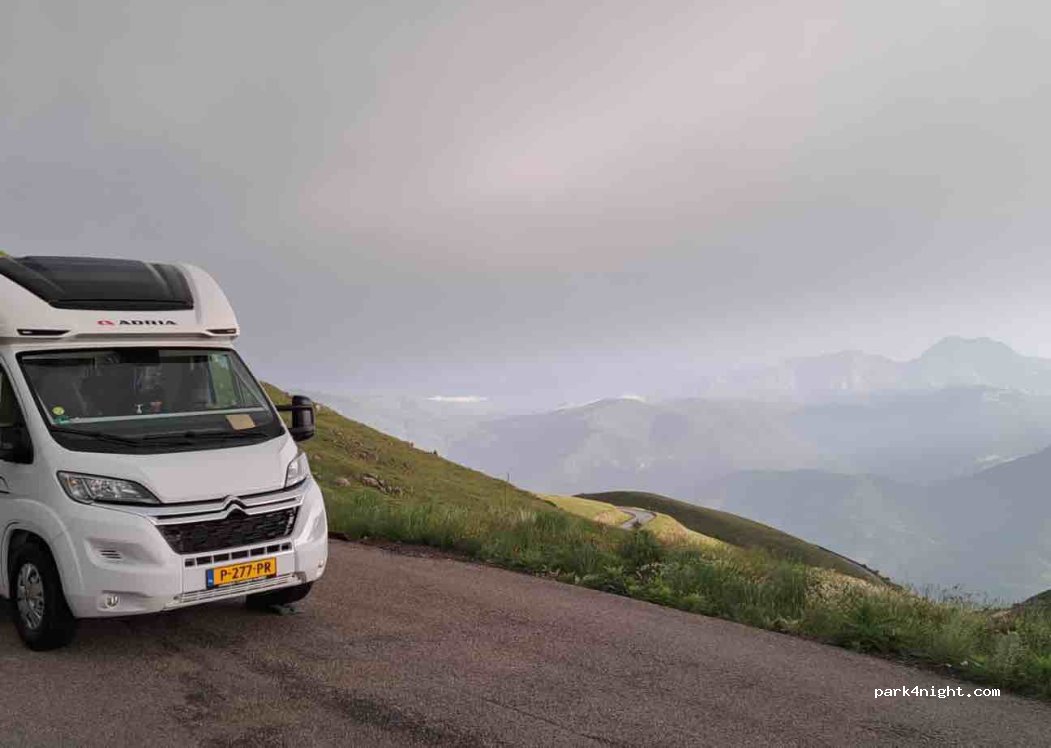 (361 00) Velouchi - Unnamed Road — foto 3