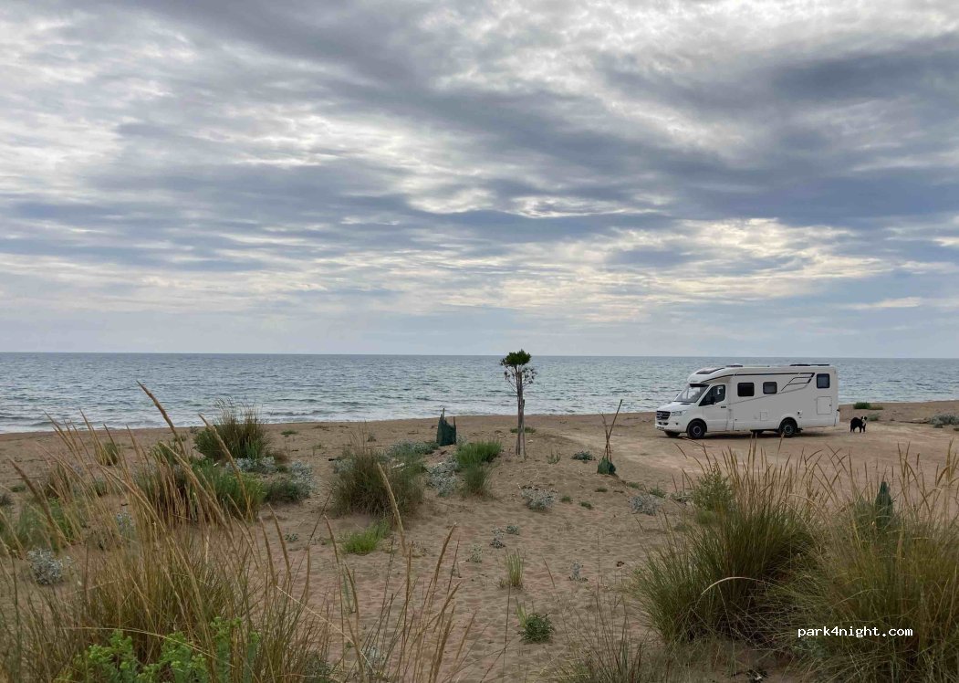 (270 58) Pirgos - Unnamed Road — foto 3