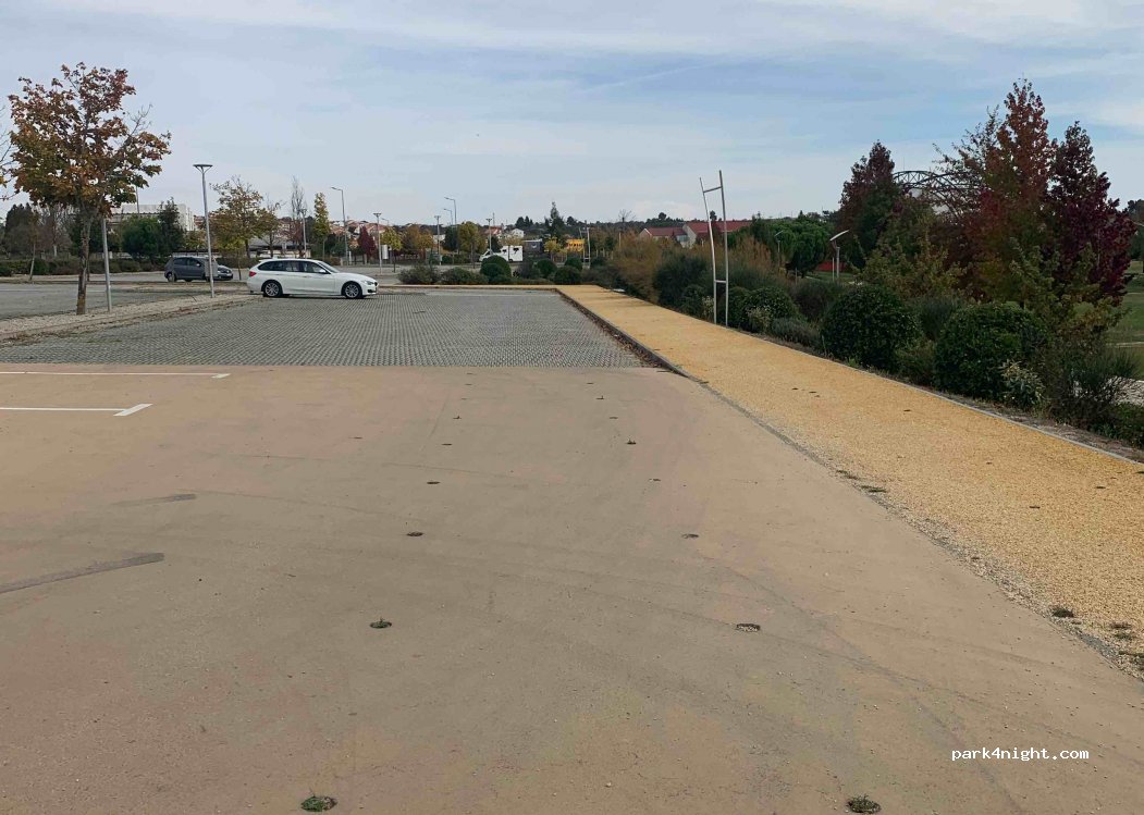 () Guarda - Rua da Direcção Geral de Viação — foto