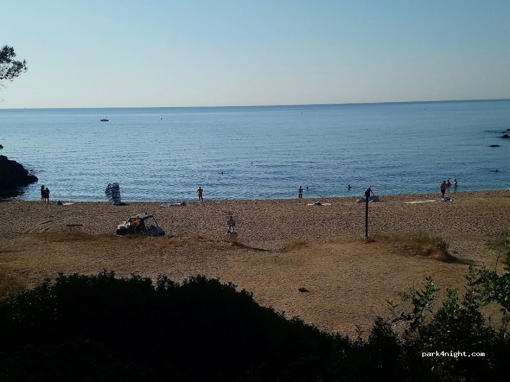 (83370) Fréjus - 2898 Avenue de la Corniche d'Azur — foto 2