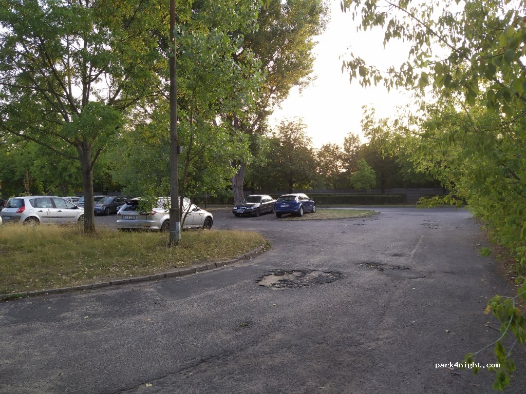 (61-001) Poznań - Reymonta — foto 2