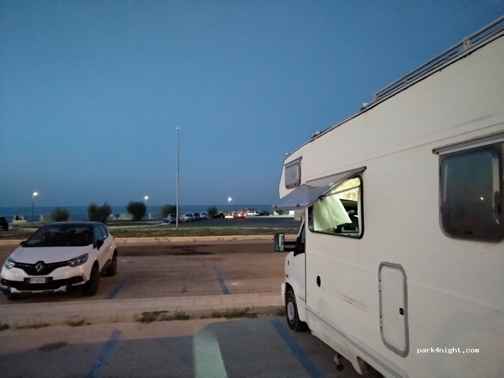 (70044) Polignano A Mare - Piazzale Marco Polo — foto 2