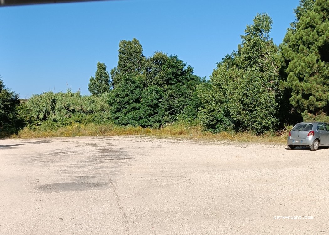 (00040) Torvaianica - 1A Via Oglio — foto
