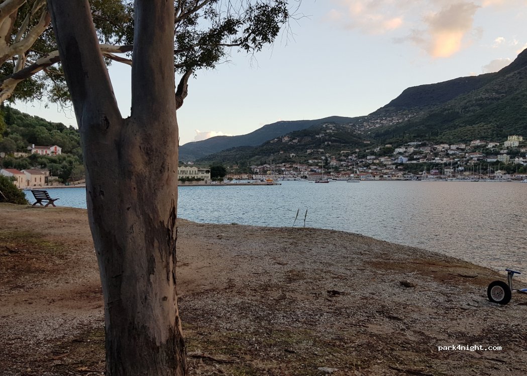 (283 00)  - Georgiou Drakouli — foto 2
