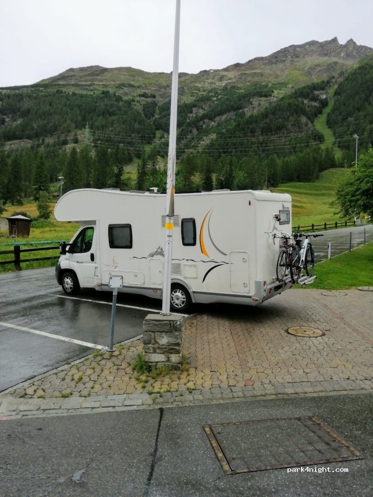 (7504) Pontresina - 15 Via Cruscheda — foto