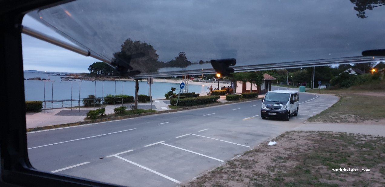 (15949) A Pobra do Caramiñal - 4 Rua 1 Lombiña — foto