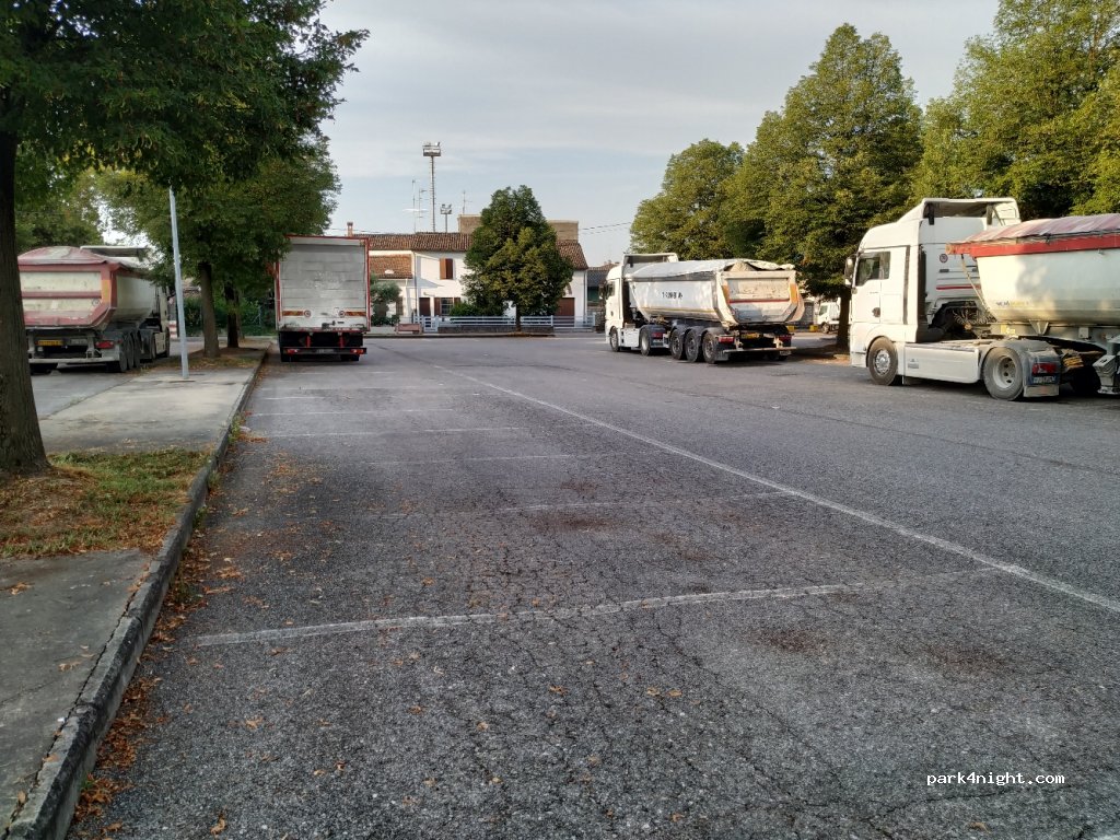 (29010) Monticelli d'Ongina - 4 Via Meucci — foto