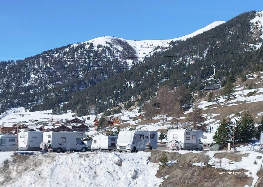 Aire de camping-cars Les Marmottes | Montgenèvre — foto 2
