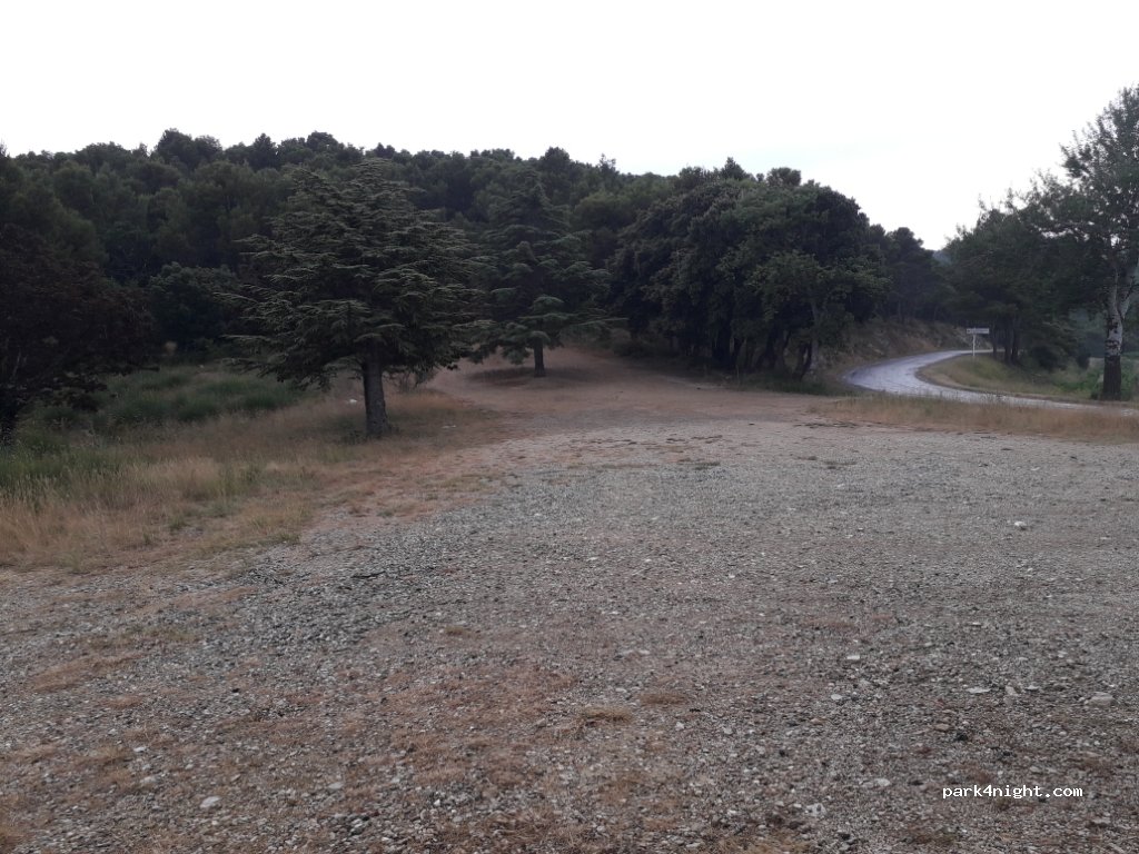 (84330) La Roque-Alric - D90A — foto