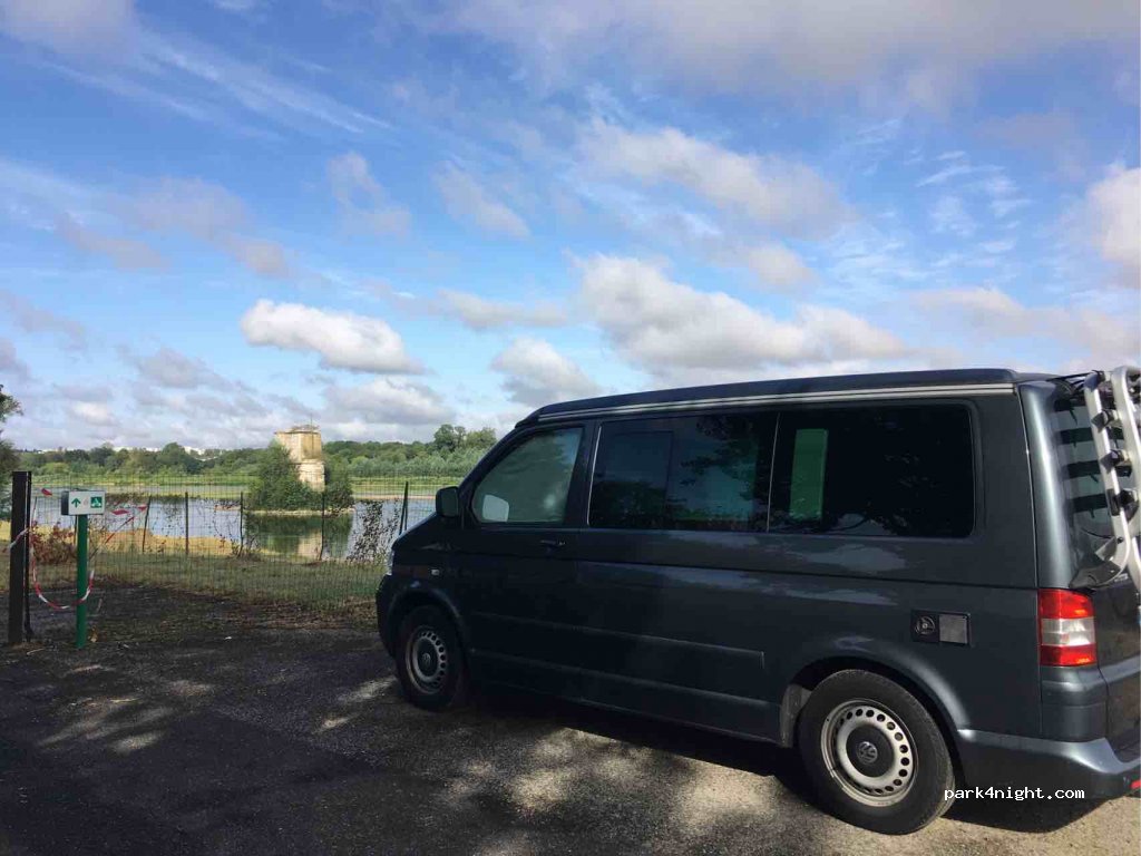 (41350) Vineuil - D951 — foto