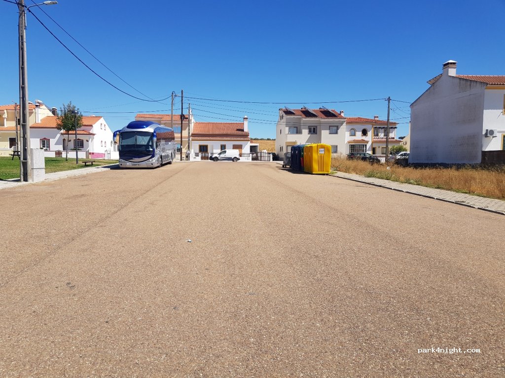 (7350) Terrugem - 37 Rua Mandriana — foto 2