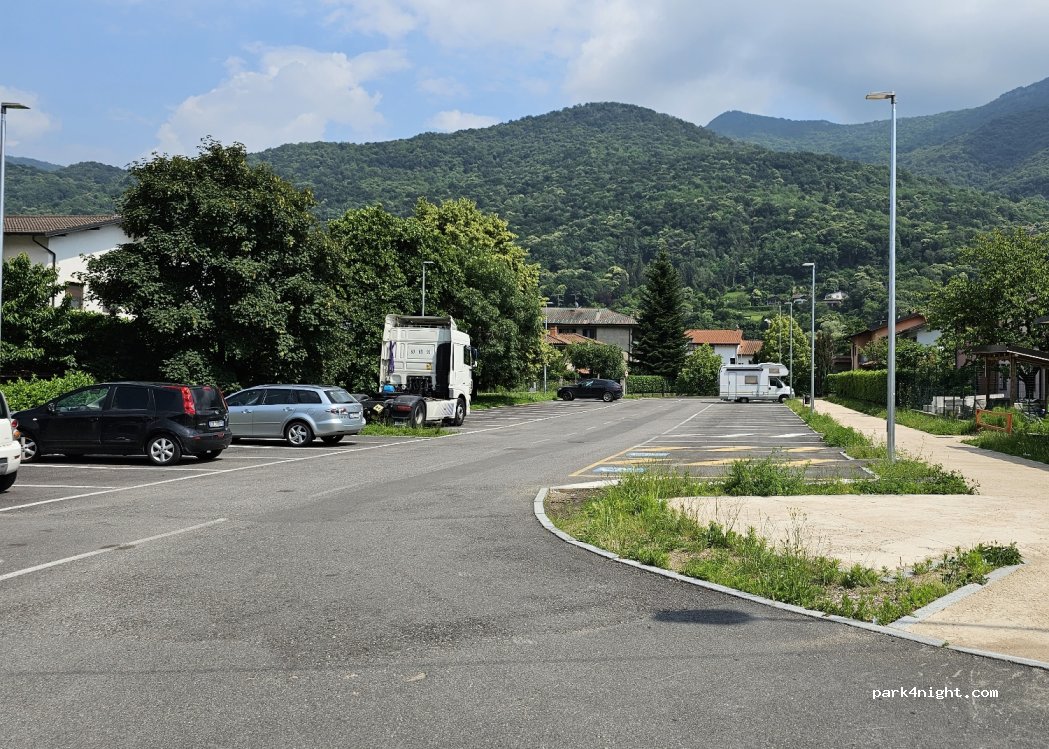 (21050) Porto Ceresio - 27 Via delle Ortensie — foto 2